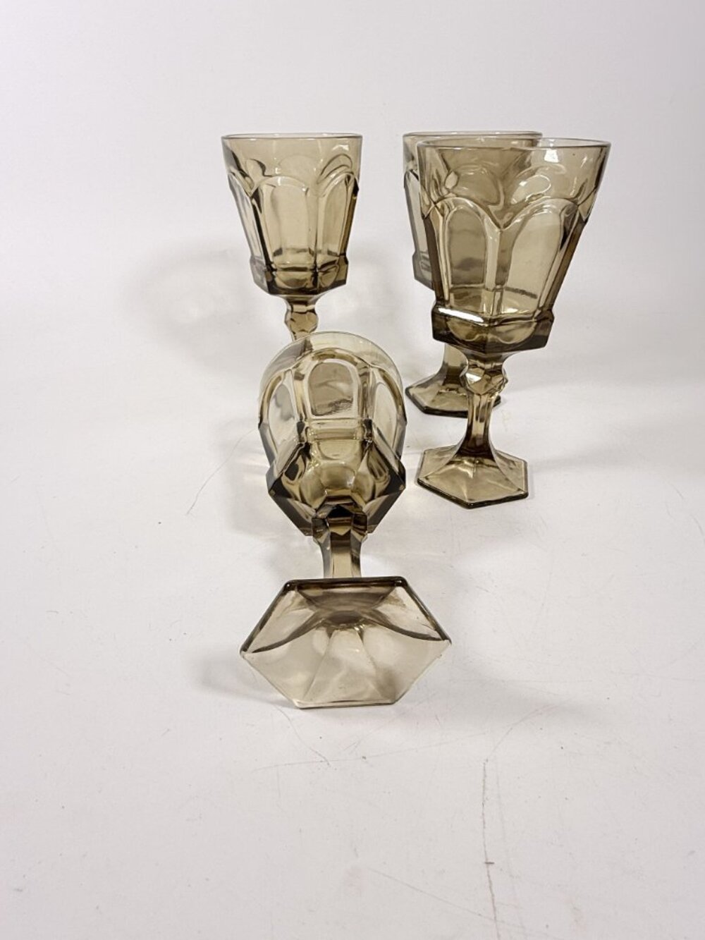 Water Goblets Stemmed Paneled Fostoria Virginia Smoky Brown Set 4 Mid Century Vi - Picture 13 of 14